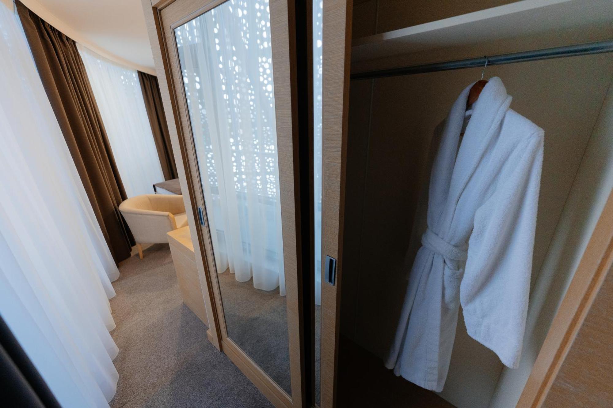 Alau Hotel Astana Extérieur photo
